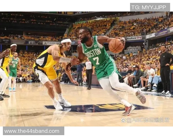 步行者与凯尔特人精彩对决视频回顾分析与精彩瞬间分享