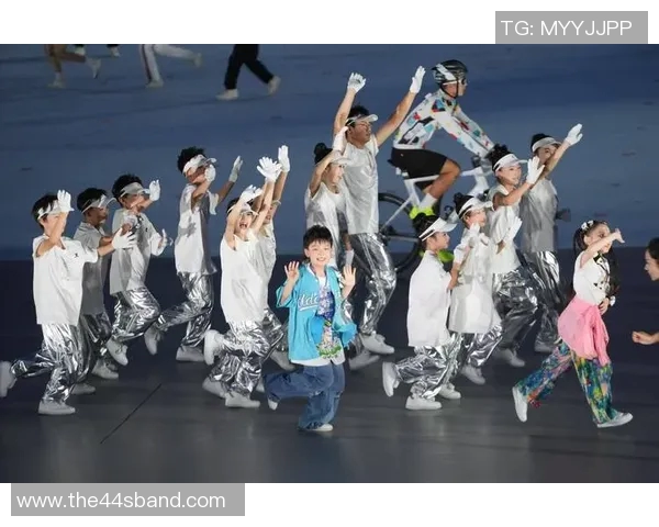 成都街舞队快攻战术解析与街舞文化的深度融合探讨